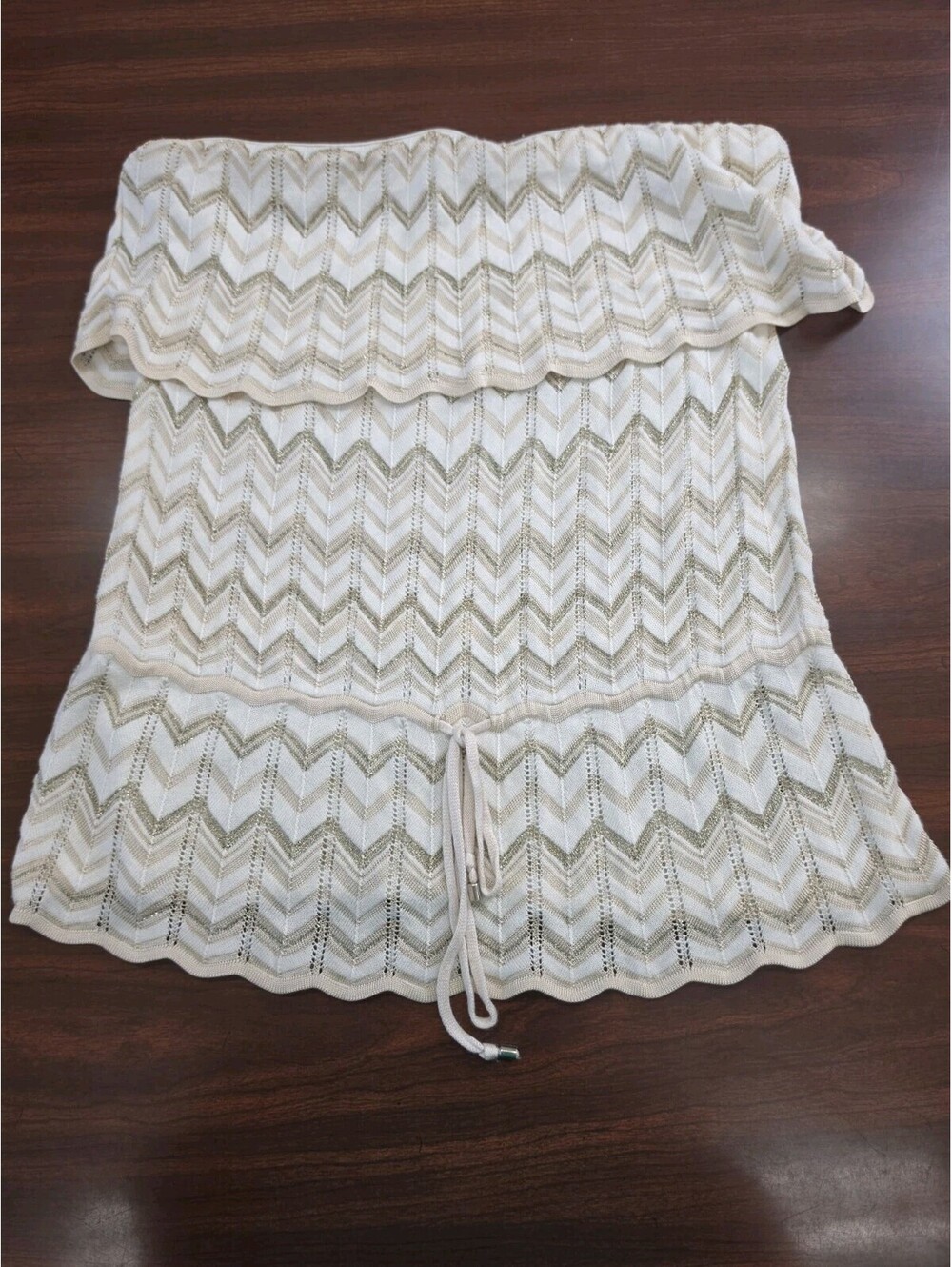 White House Black Market M Metallic Chevron Coastal Chic Top Cover Up Ivory Gold